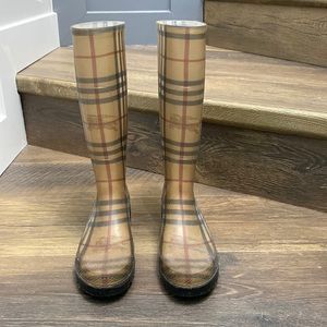Authentic Burberry rain boots